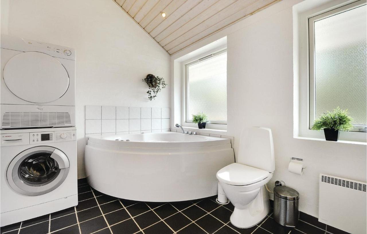7 Bedroom Stunning Home In Herning Kølkær Eksteriør bilde